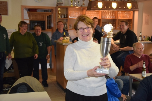 Irmgard Hecht-Gewinnerin Jutta Shaw Pokal