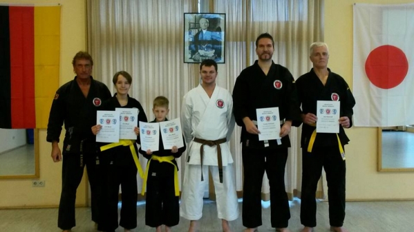 Prüfungen im Karate Club Okinawa