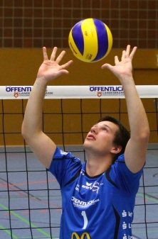 Neuzugang Moritz Wanke zeigte auf der Zuspielposition eine gute Leistung. 