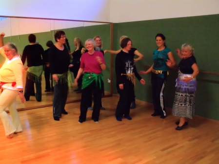 Orientalischer Tanz - eine neue Gruppe entsteht im TuS Ofen