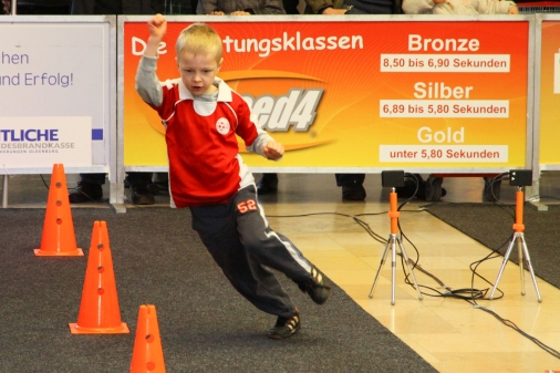 Hervorragende Körperbeherrschung in Oldenburg (Bild: Rainer Stolle)