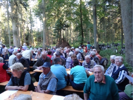 `Singen im Wald`