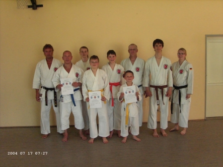 Prüflinge Karate aus Bad Zwischenahn