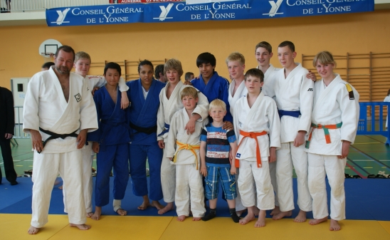 vl:Trainer Ralf Scharnagl,Lasse Stalling,Trieu Hoang,Lucie Decosse, Tjado Ganders,Moritz Swiontek,Niklas Engel,Fabian Jeddeloh,Tim Blendermann, Denise Jeddeloh, vorn:Hannes Ganders, Micha Engel