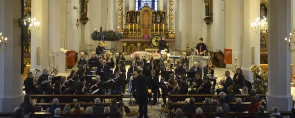 Konzert in der Cosmas - Damian-Kirche in Barßel (Foto Betzl)