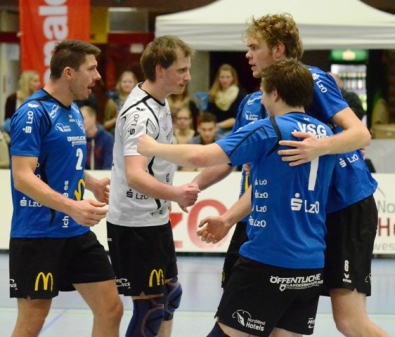 Die Ammerländer (von links Andreas Stammer, Lars Achtermann, Moritz Wanke und Jan Hartkens) erwarten am Sonntag den Tabellenführer (Bild: Manfred Hollmann).