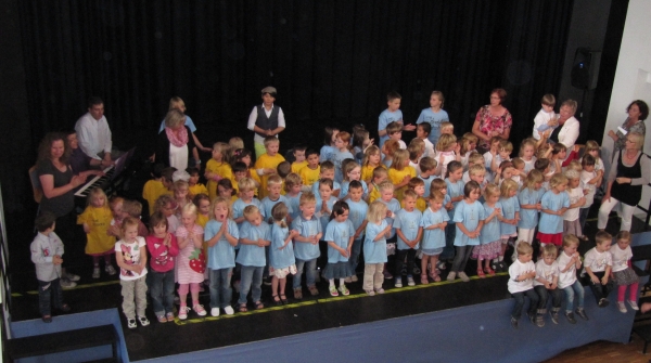 Kinderchorfestival 2012 - er war einfach traumhaft mit all den Kindern!