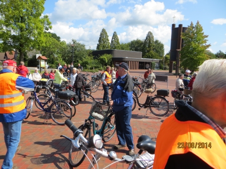 Treffen beim Rathaus 