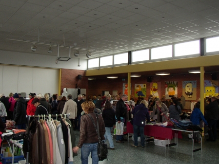 Flohmarkt für Frauen