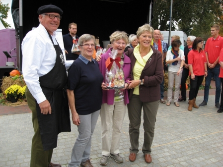 3.Sieger beim Kartoffelschälwettbewerb auf dem Rasteder Herbstmarkt