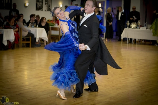 Andreas Siemer und Silke Sandomir-Dittrich im Show-Teil des Winterballs