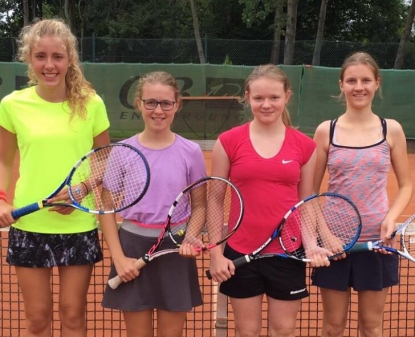 Juniorinnen B Team : Tabea Weber, Chantal Zehrendt, Neele Jürgens-Tatje, Zoe Klaßen