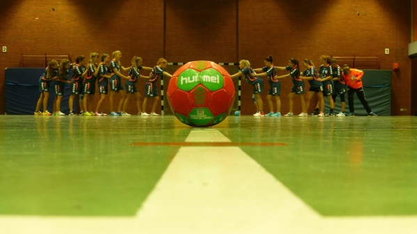 Handball - Augustfehner weibliche D-Jugend eröffnet die Saison