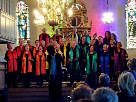 Osterei suchen mit dem Rastede Gospel Choir