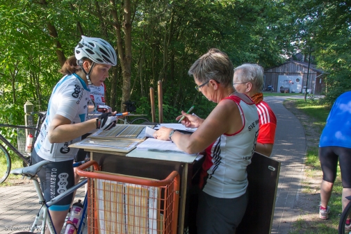 Mit dem Rennrad zum Sportabzeichen sprinten