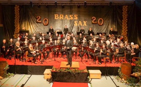Das Orchester Brass-Sax startet den Vorverkauf
