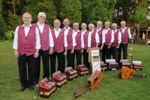 Die `Bokeler Feierabendmusikanten`im Jahr 2011