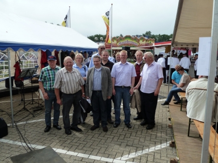 Jens Duden besucht das Matjesfest