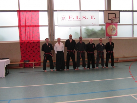 J.Knust inmitten seiner Referenten 