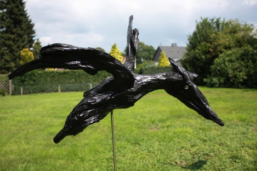 Urvogel aus Mooreiche 