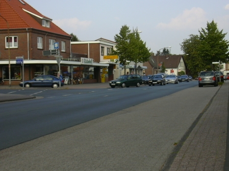 Hauptstraße in Augustfehn