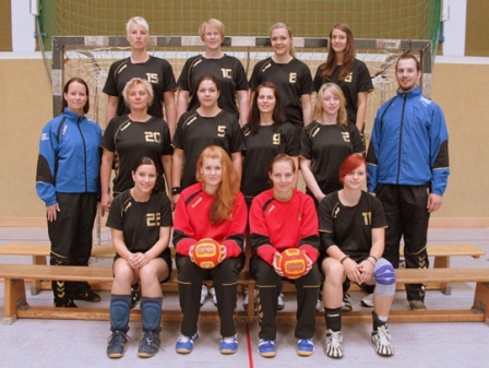 Handball - Die Augustfehner Damen erobern die Tabellenspitze