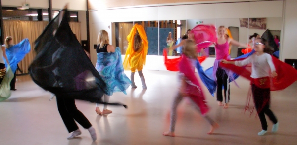 Tanzen wie Shakira für Kids und Teens beim OTB