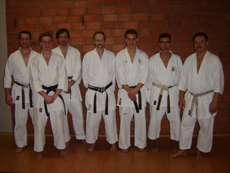 Gruppenbild in Dortmund mit Sensei Lothar Ratschke 1.v.r.