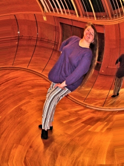 Tanzen mit Schwung und Spaß unter der Leitung von Birgit Kalusche