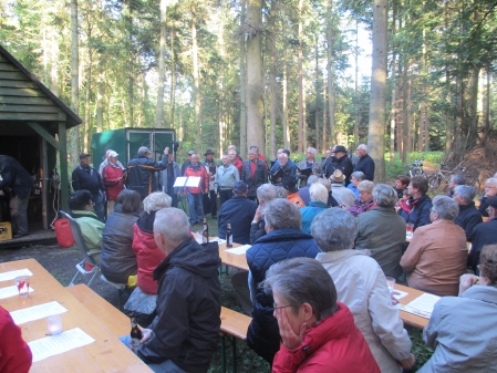 Singen im Wald