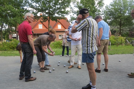 Straßenfest der Dr.-Erich-Dannemann-Straße im grünen Etzhorn