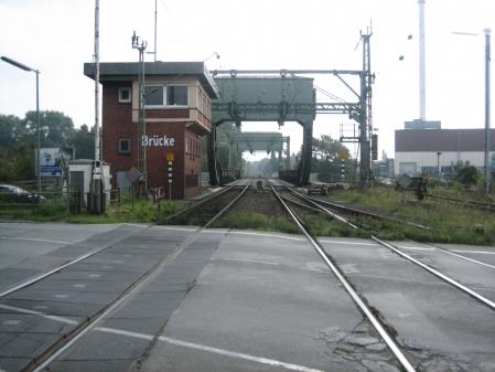 032 Roll-Klappbrücke 03.10.07 010