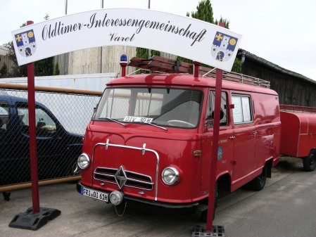 BORGWARD - Feuerwehrauto