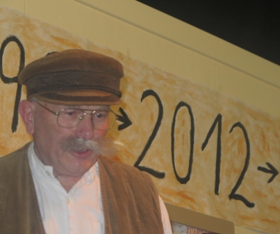 Outfit wie vor 100 Jahren