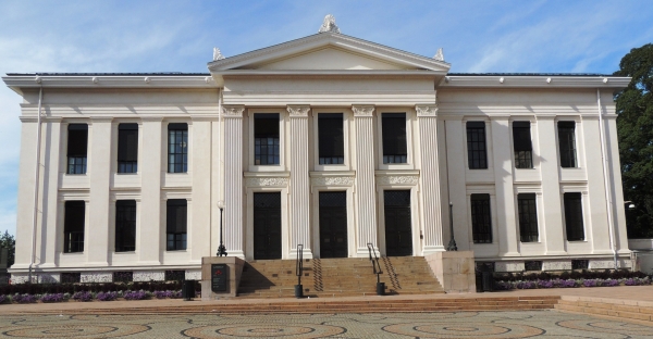 Universität
